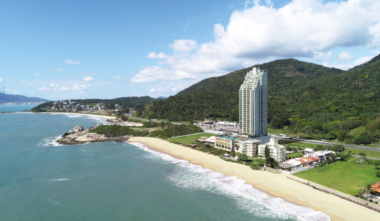 Nautilus Beach Home  - Externa Dia Lateral - R1 - A - 02-01